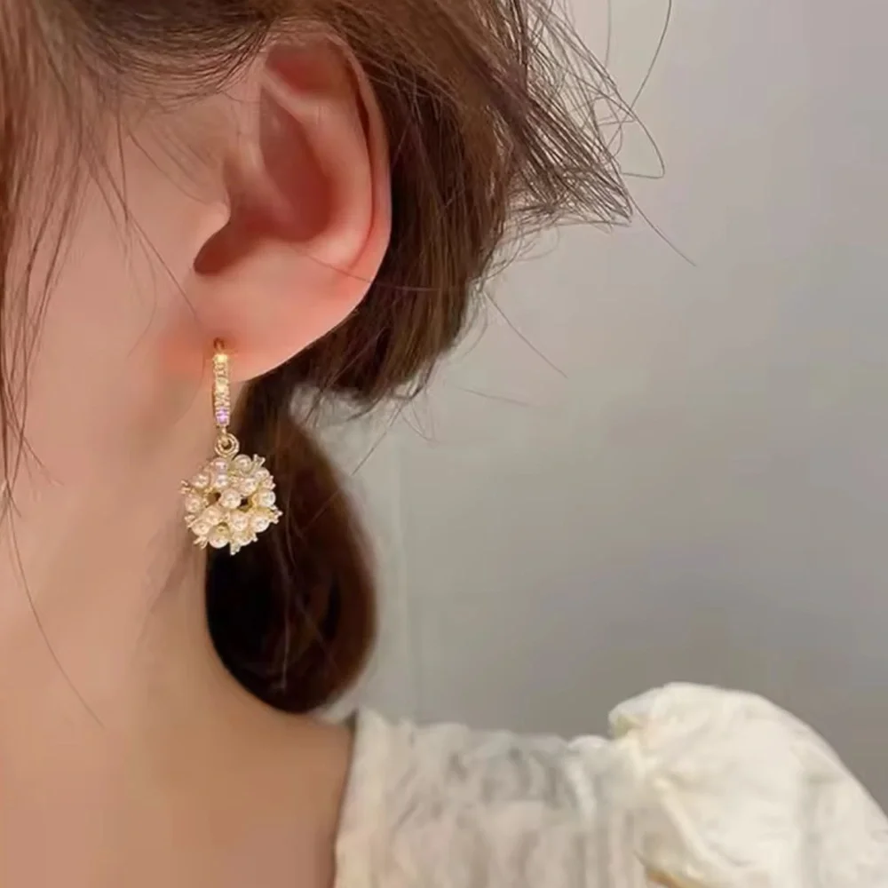Anthropologie Gold Pearl Drop Earrings - Picture 4 of 10
